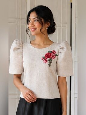 Girls Cream Puff Sleeve kimona Top with Rose Embroidery